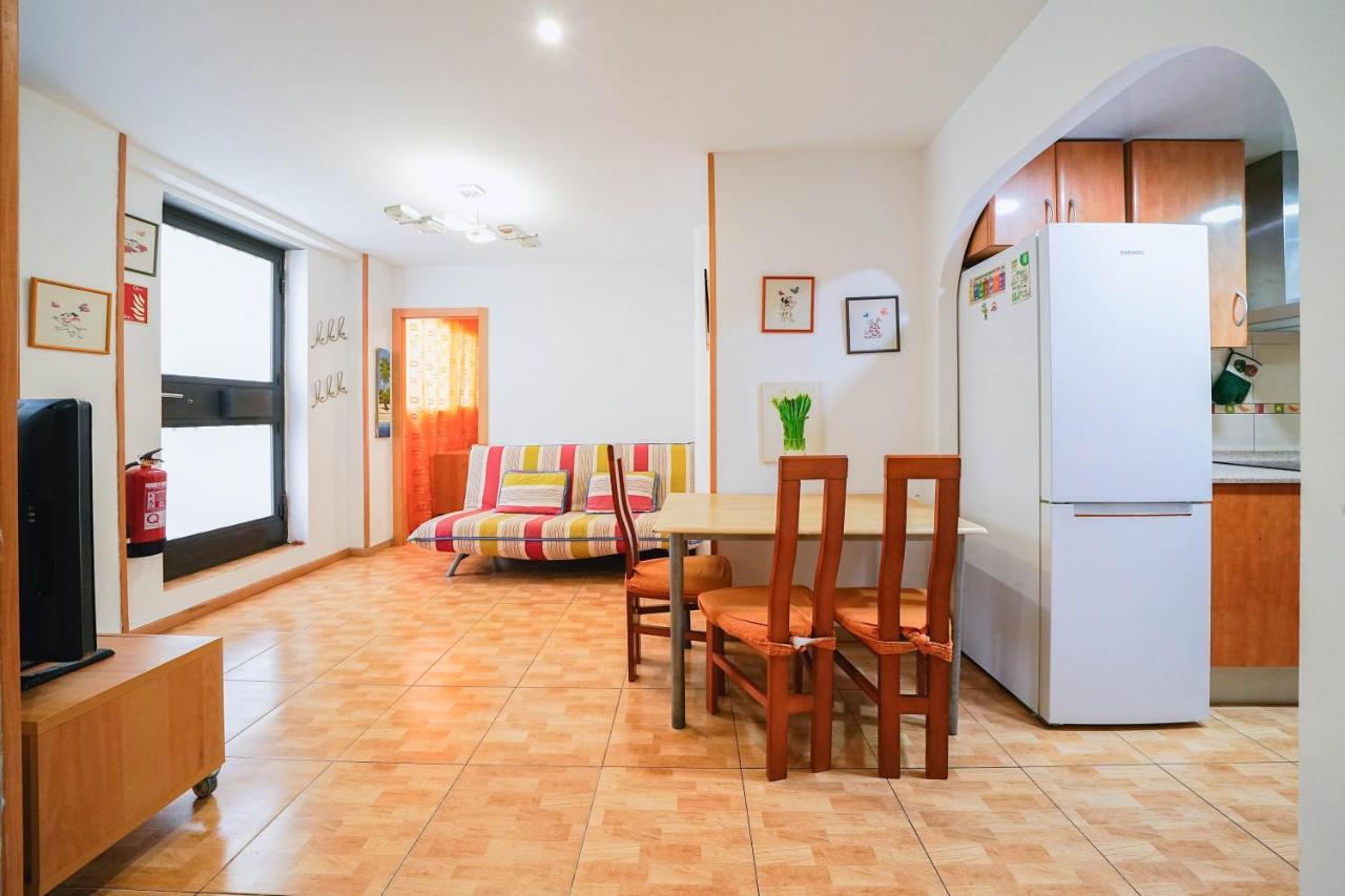 Casa Ferrer Appartamento L'Hospitalet de Llobregat Esterno foto